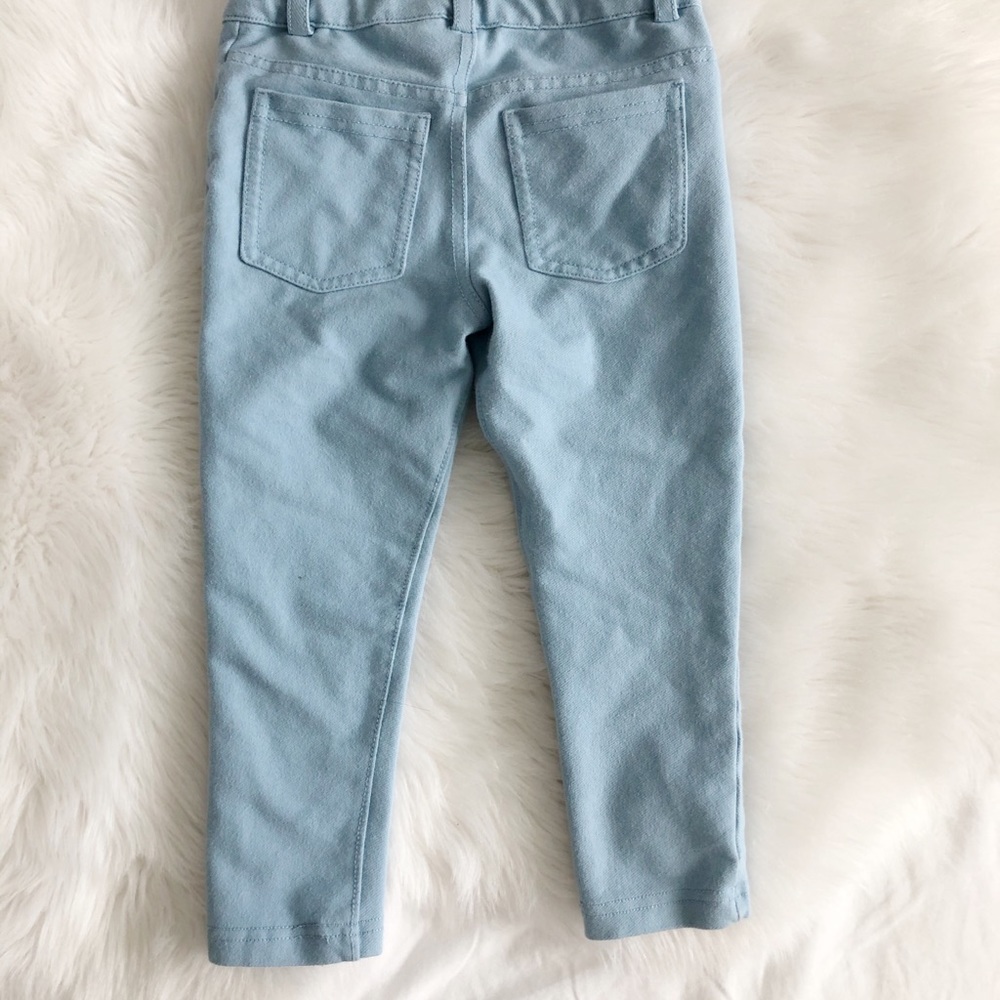 Floral embroidery toddler pants - Picture 2 of 4